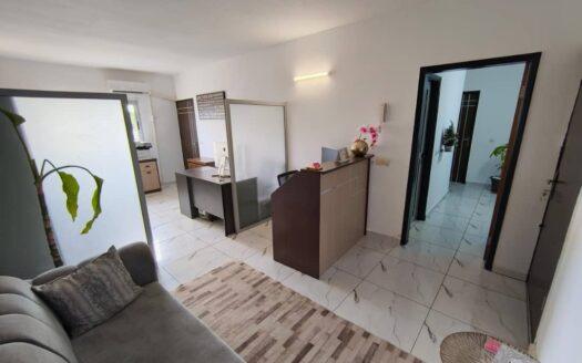 Bureau à louer – Riviera 3 Pharmacie de la Riviera 3